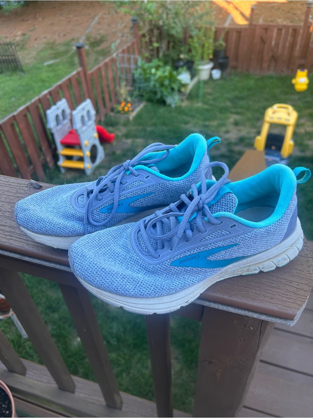 Brooks Running Sneakers